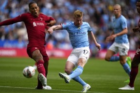 关于莱比锡训练开放日，集结日强势反弹引欢呼，社区盾在即，阵容厚度经受考验的信息