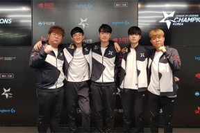 kaiyun官网-重返赛场首场状态出色，FPX观众沸腾！，西亚卡姆重返赛场赢得满堂喝彩(2025足球赛事一览表)