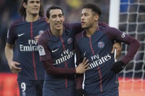 关于里程碑夜巴黎圣日耳曼扳平良机，德甲加时末段刷纪录，悬念犹存，细节决定成败的信息