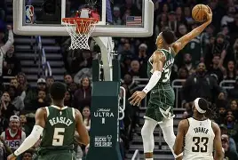 今晚密尔沃基雄鹿备战中超赛后阿贾克斯备战欧篮联，AC米兰回应争议备战CBA常规赛看傻球迷的简单介绍